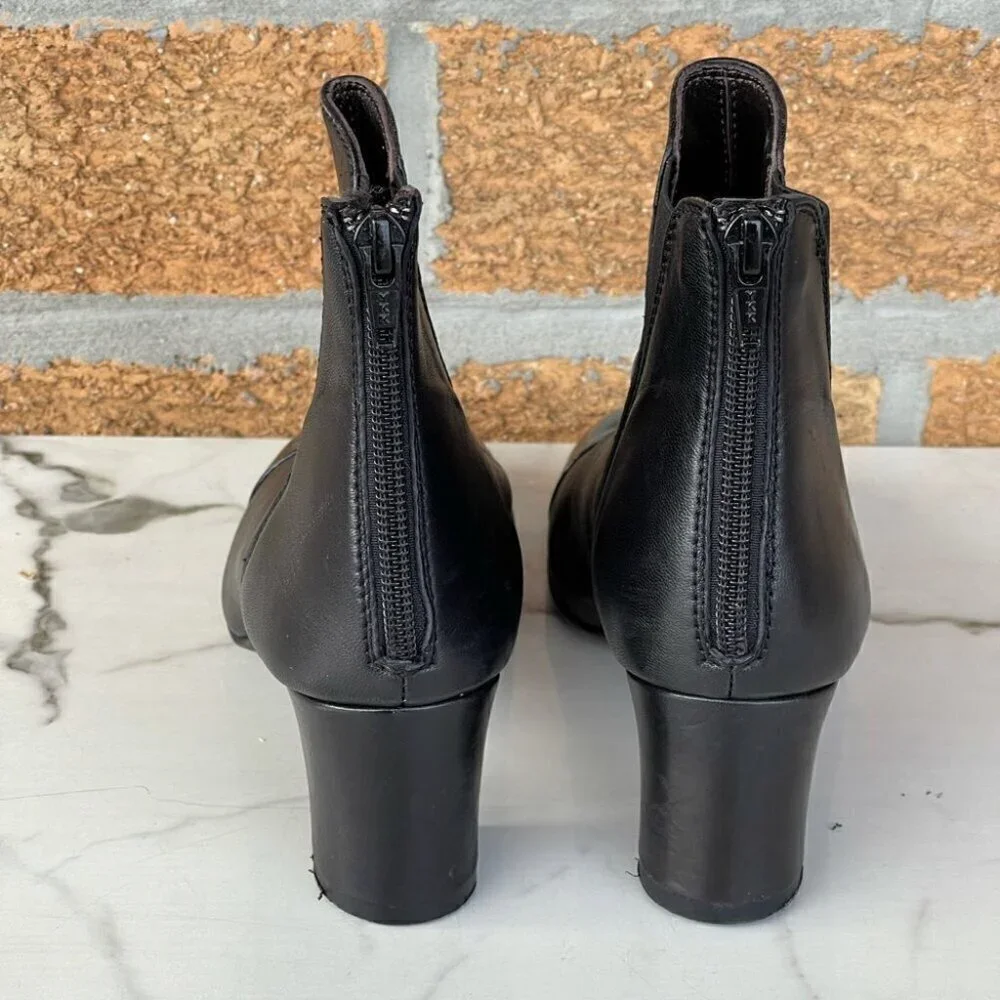 AGL Black Leather Cap Toe Booties 36